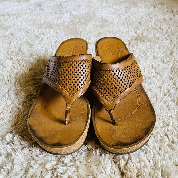 Clarks Platform Strappy Wedge Sandals - Picture 4 of 7